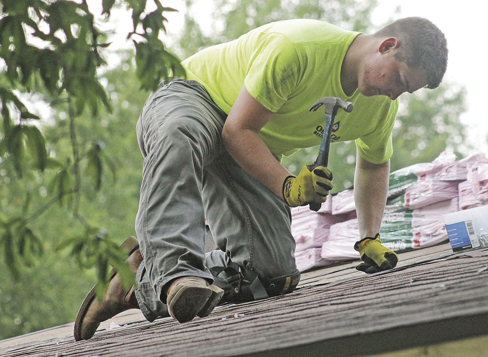 Amphitheater roofing work